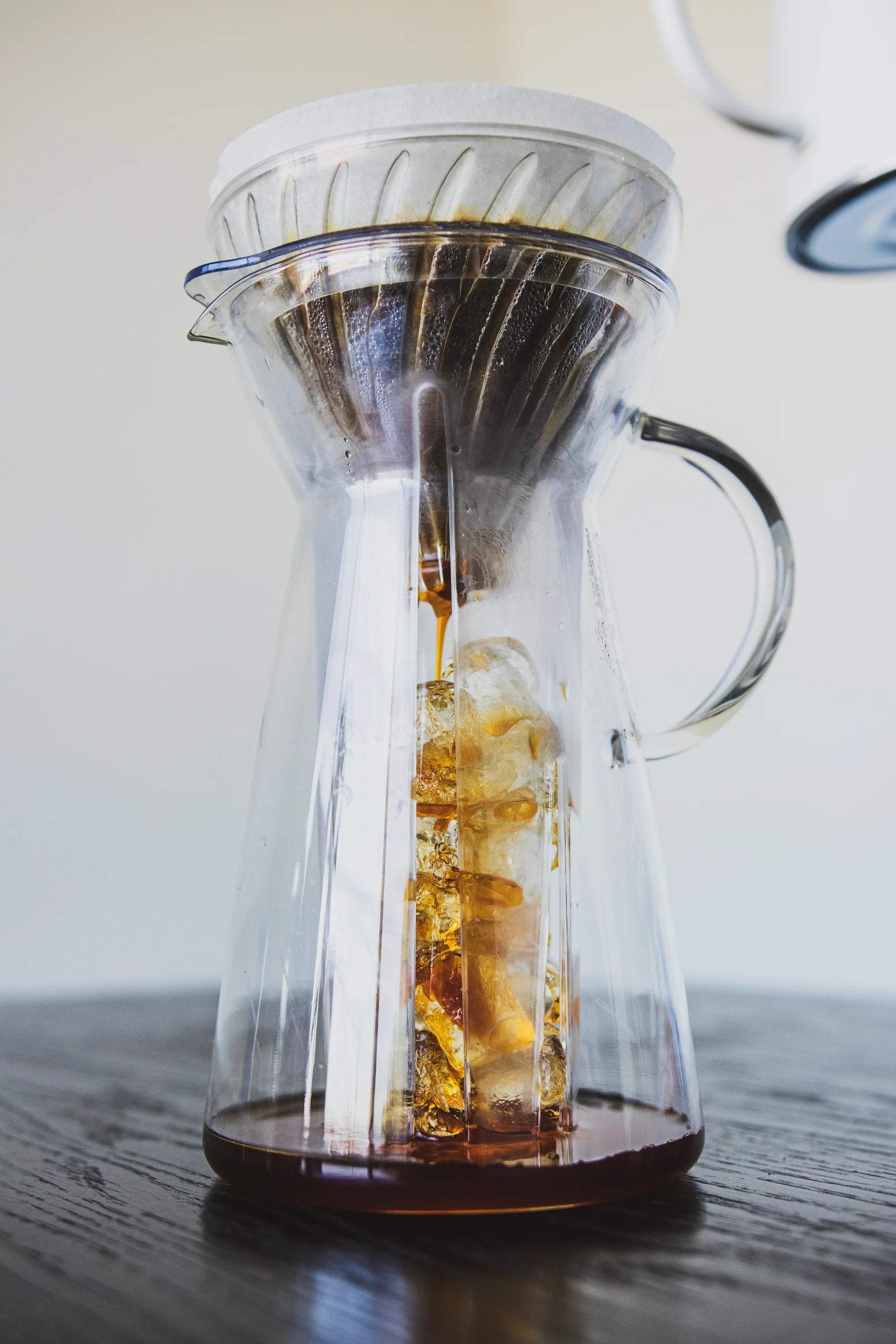 V60 Hot and Iced Glass Coffee Maker